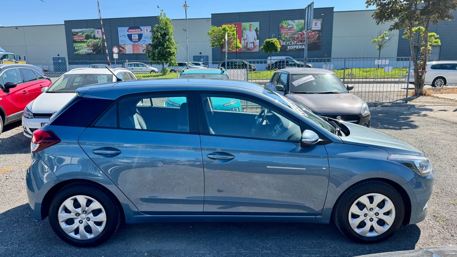 Hyundai I20 1.4i ���������! ���� ��������! PDC, TEL, LED DRL.. | Mobile.bg � ����������� 4