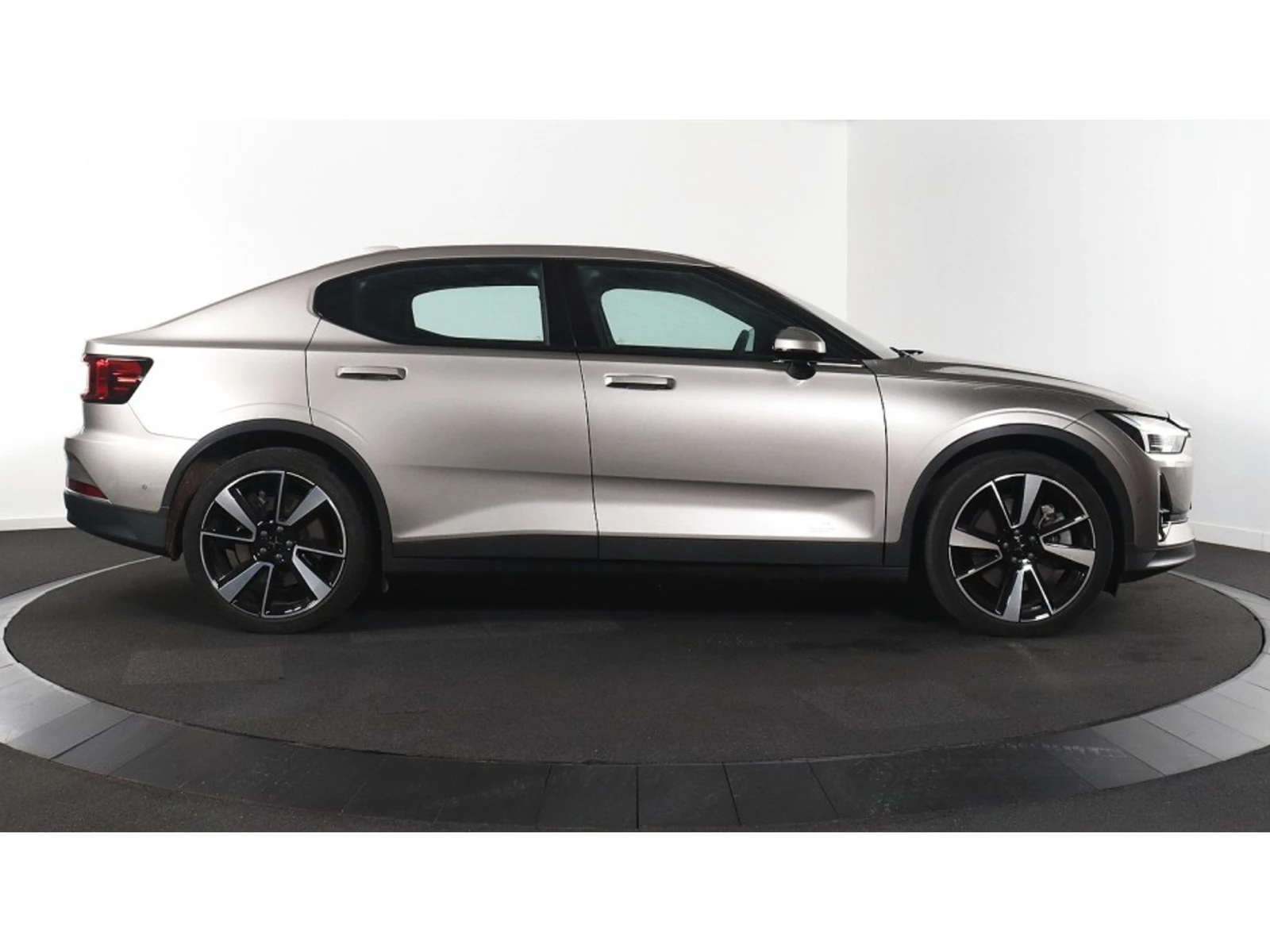 Polestar Polestar Electric Long Range 79 kWh Launch, снимка 3 - Автомобили и джипове - 54972237