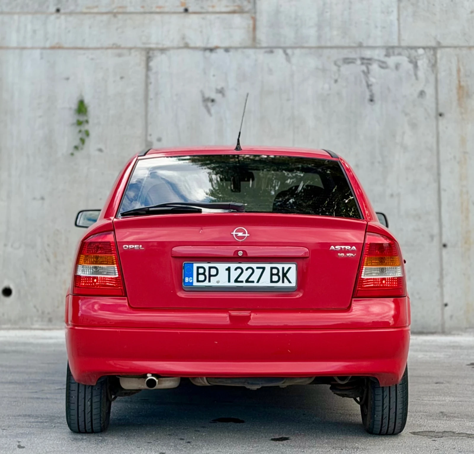 Opel Astra 1.6i~101hp~LPG~АВТОМАТ~ПОДГРЕВ НА СЕДАЛКИ, снимка 6 - Автомобили и джипове - 55151343