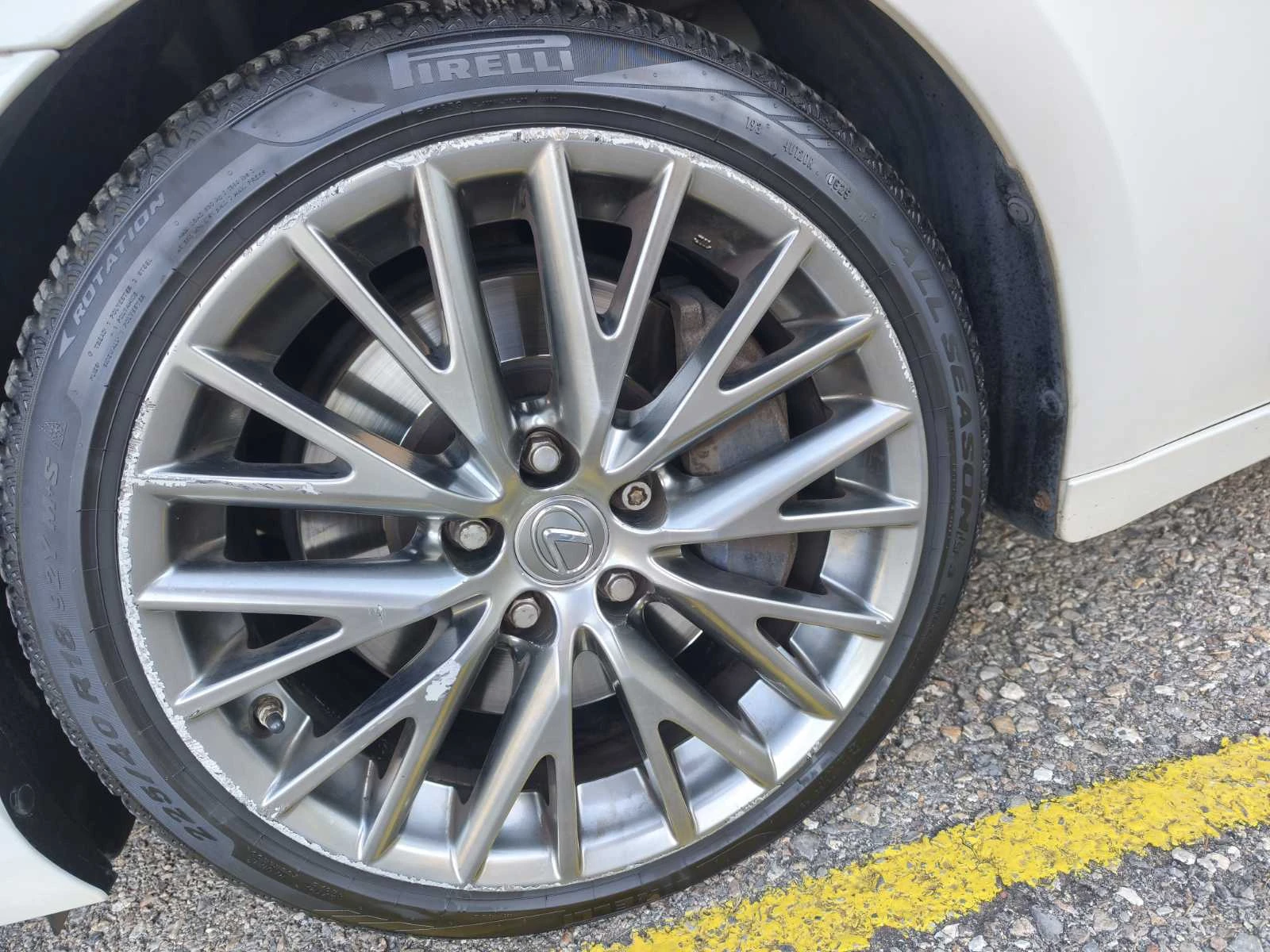 Lexus IS 300, снимка 14 - Автомобили и джипове - 55237406