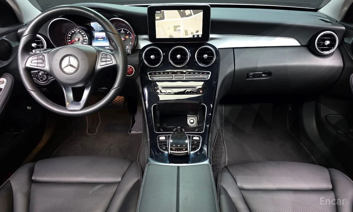 Mercedes-Benz C 220, снимка 7 - Автомобили и джипове - 55402294