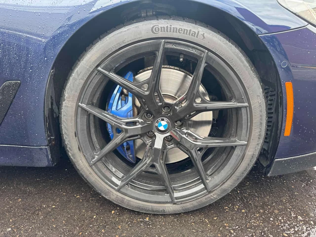 BMW 550 M550i xDrive  CARFAX, снимка 7 - Автомобили и джипове - 55513837