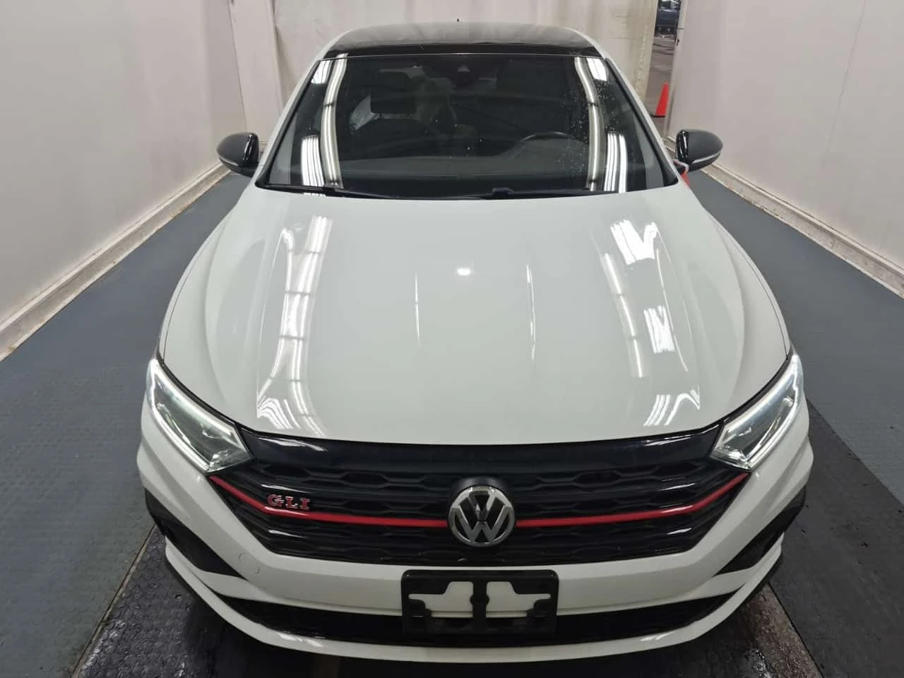 VW Jetta  GLI / ОБДУХВАНЕ / CAMERA / CARFAX , снимка 6 - Автомобили и джипове - 55623355