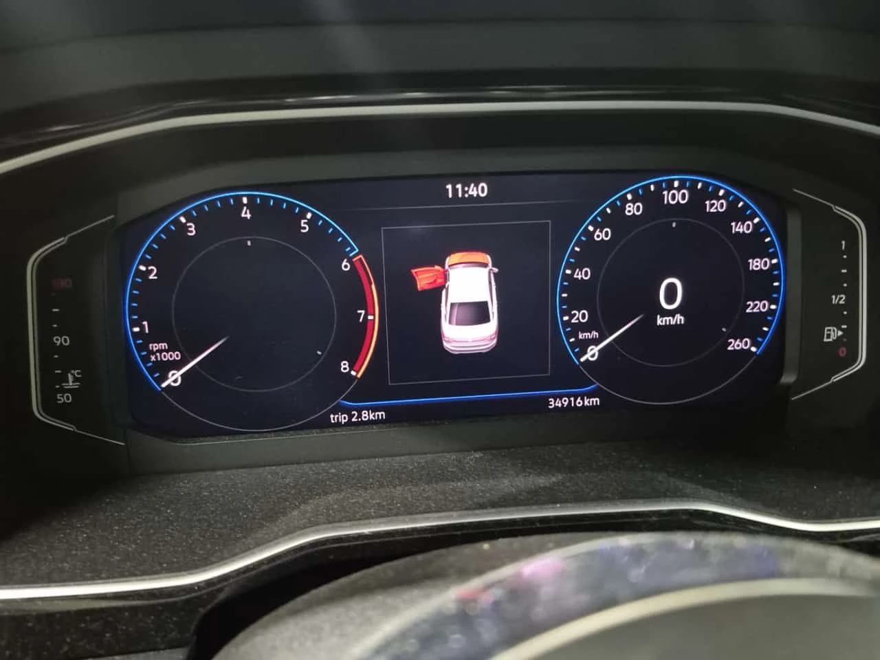 VW Jetta  GLI / ОБДУХВАНЕ / CAMERA / CARFAX , снимка 8 - Автомобили и джипове - 55623355