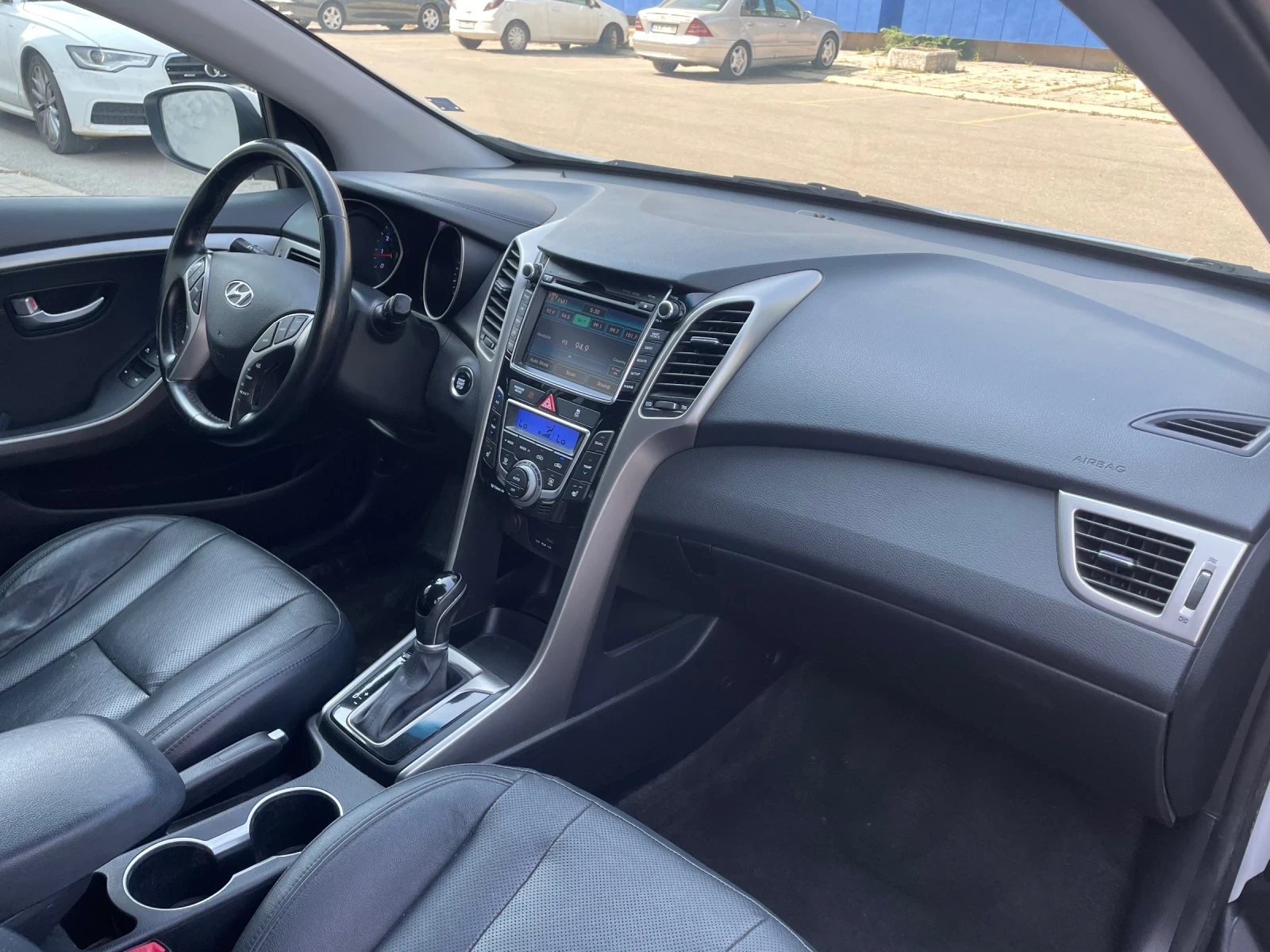 Hyundai I30 2.0 i 150 ps/ Full/ Automatic , снимка 10 - Автомобили и джипове - 55884578