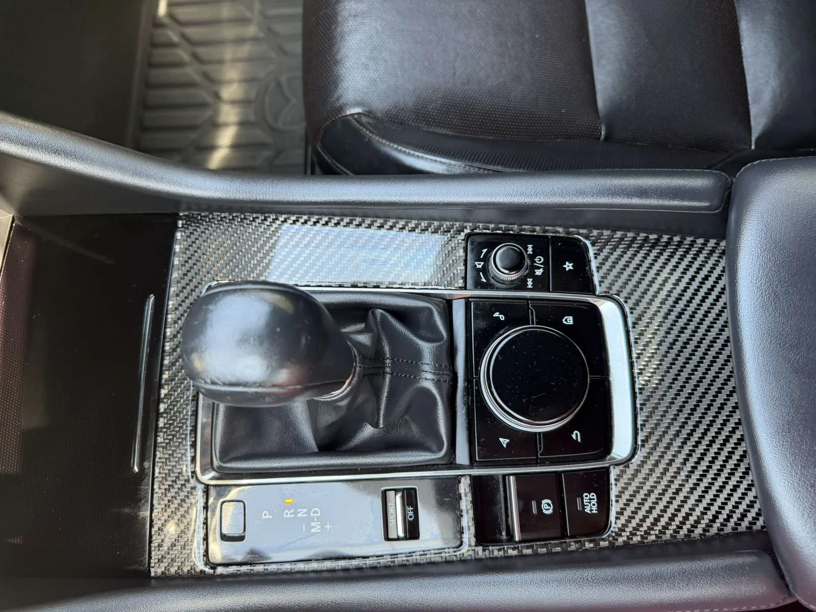 Mazda 3 Mazda 3 2.5 SKYACTIV-G TURBO AWD 250 к.с. , снимка 13 - Автомобили и джипове - 55903718