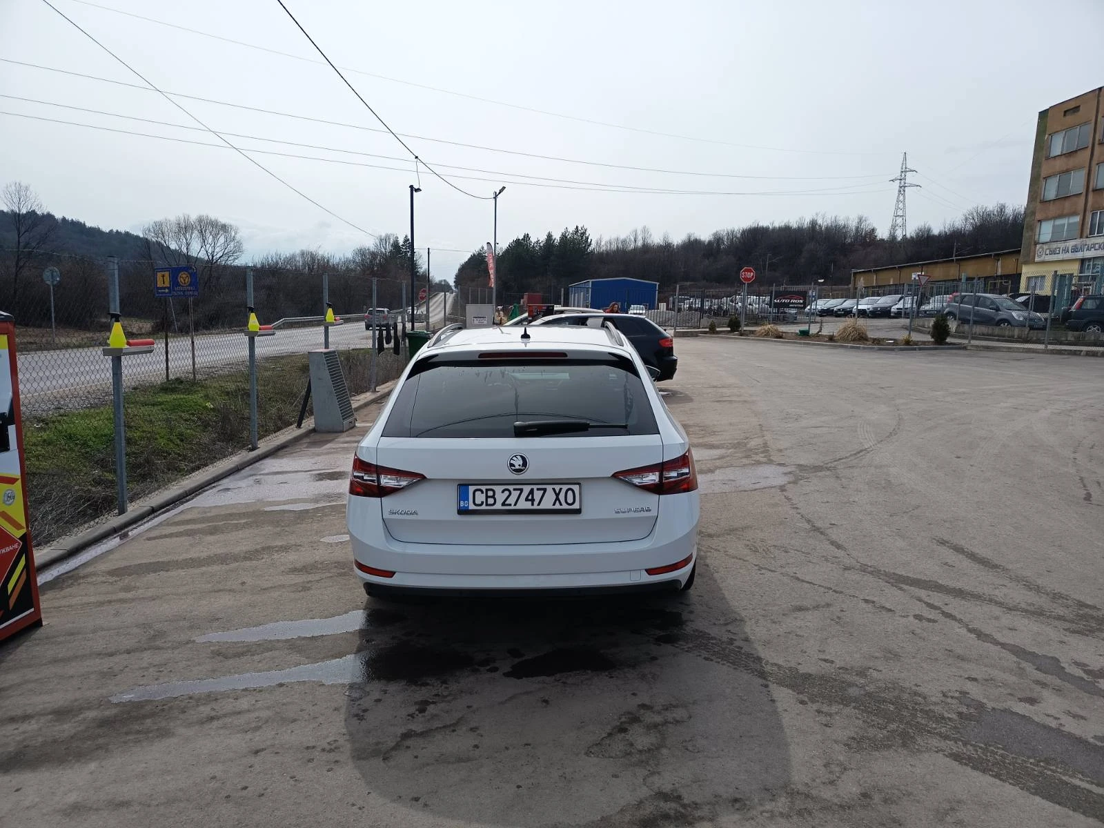 Skoda Superb 2.0TDI, снимка 5 - Автомобили и джипове - 55979675