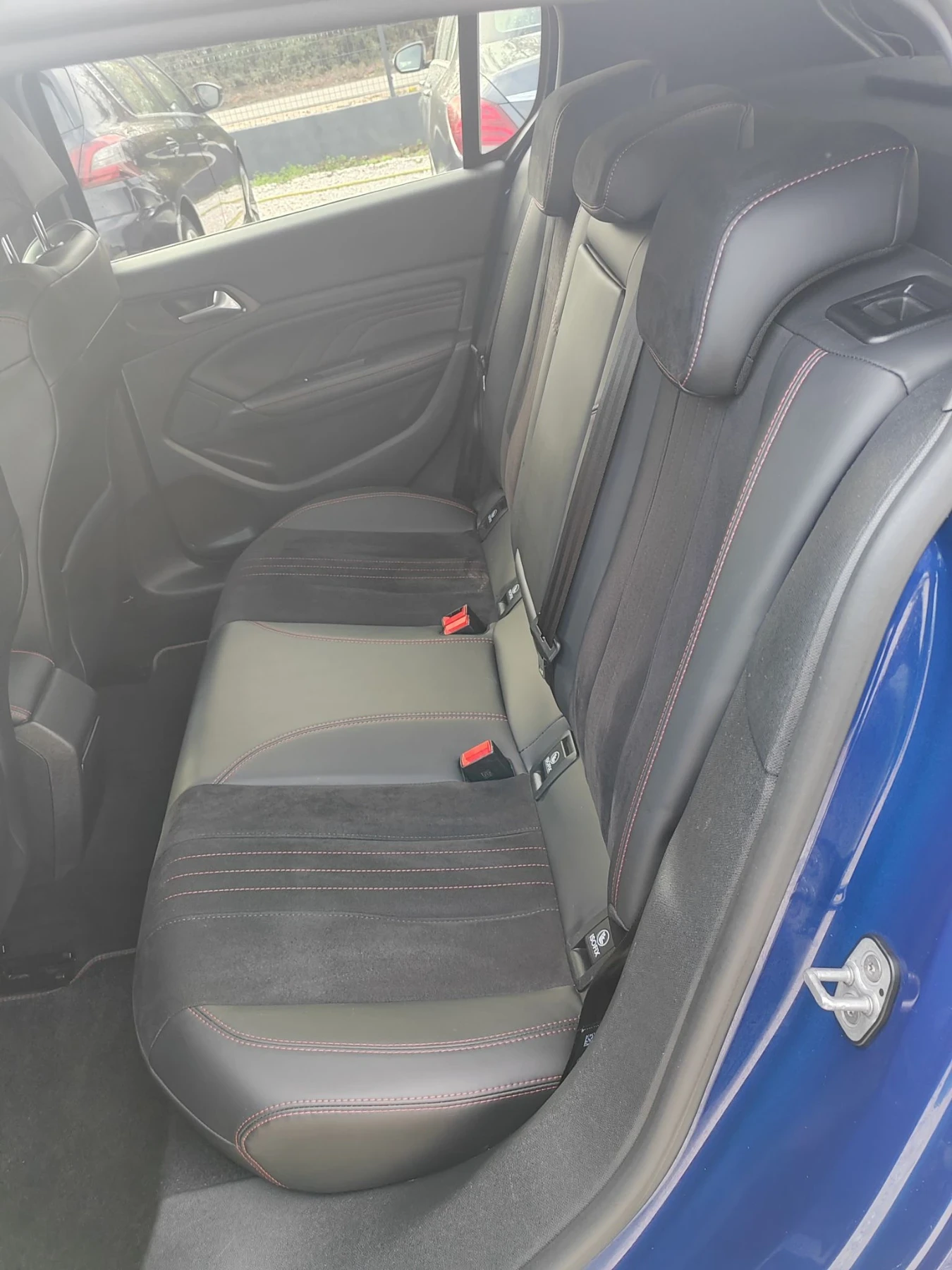Peugeot 308 1.2, 131к.с. GT, снимка 8 - Автомобили и джипове - 56010662