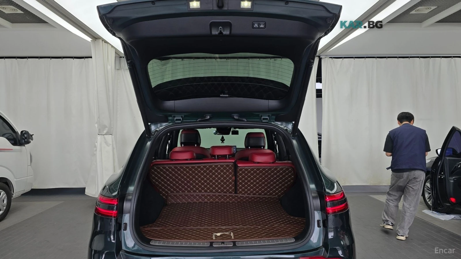 Genesis GV70 2021* SPORT PACK* DIS* ОБДУХ* КАМЕРА* КРАЙНА ЦЕНА, снимка 17 - Автомобили и джипове - 56087051