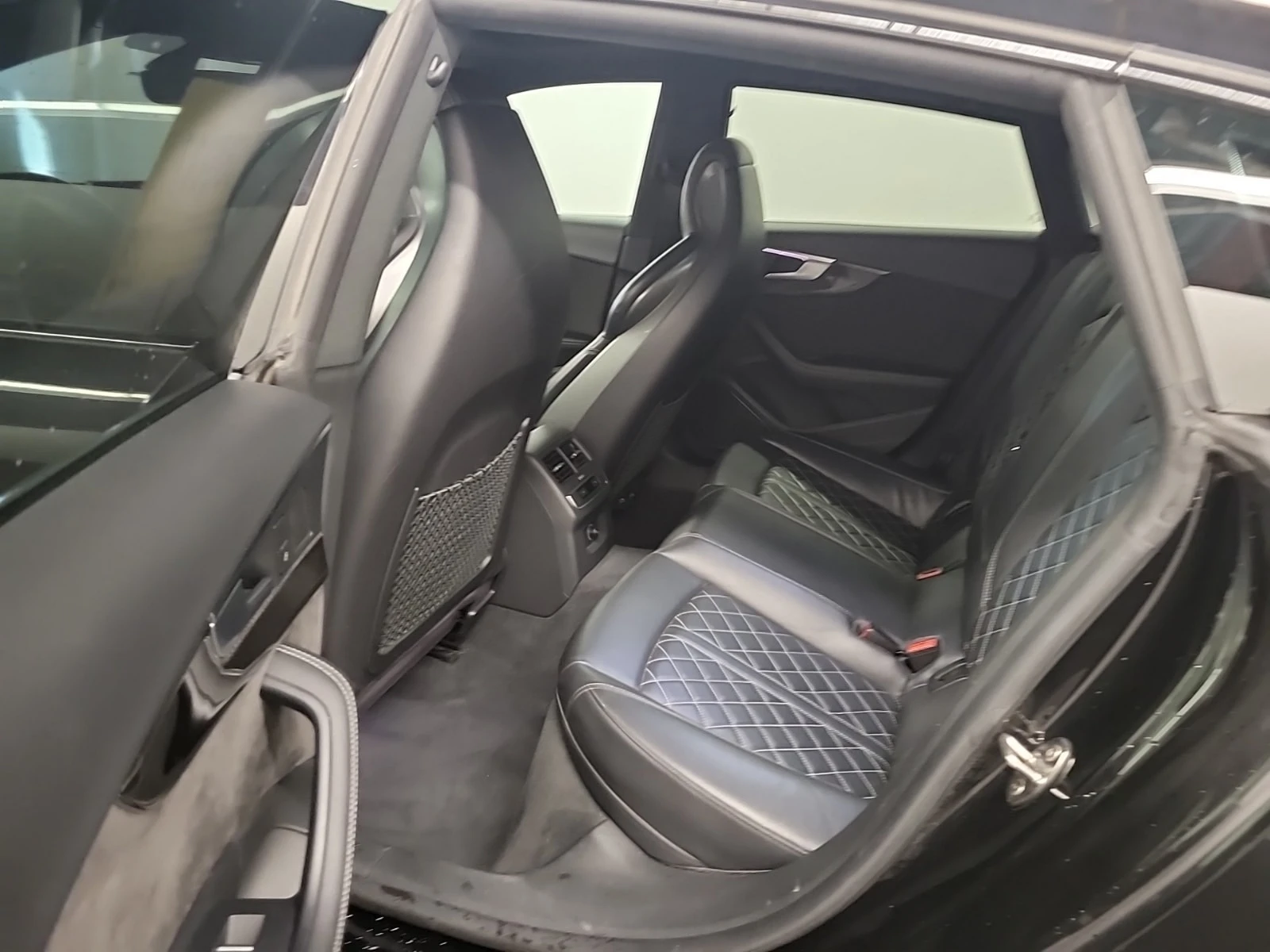 Audi S5 TECHNIK| MASSAGE| B&O| 360| PANO| , снимка 12 - Автомобили и джипове - 56126485