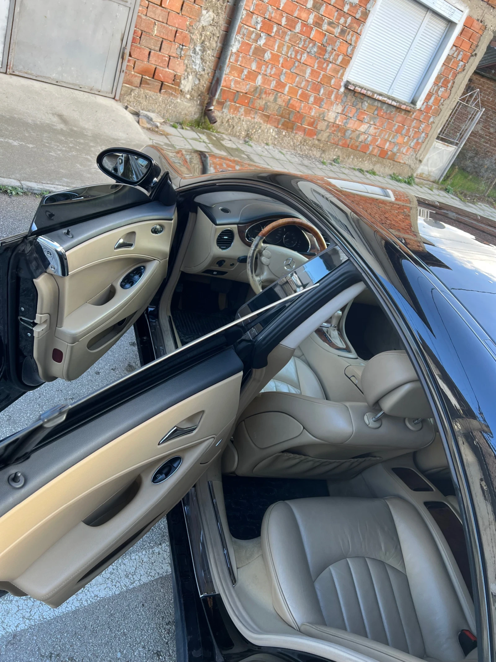 Mercedes-Benz CLS 320 W219, снимка 5 - Автомобили и джипове - 56292797