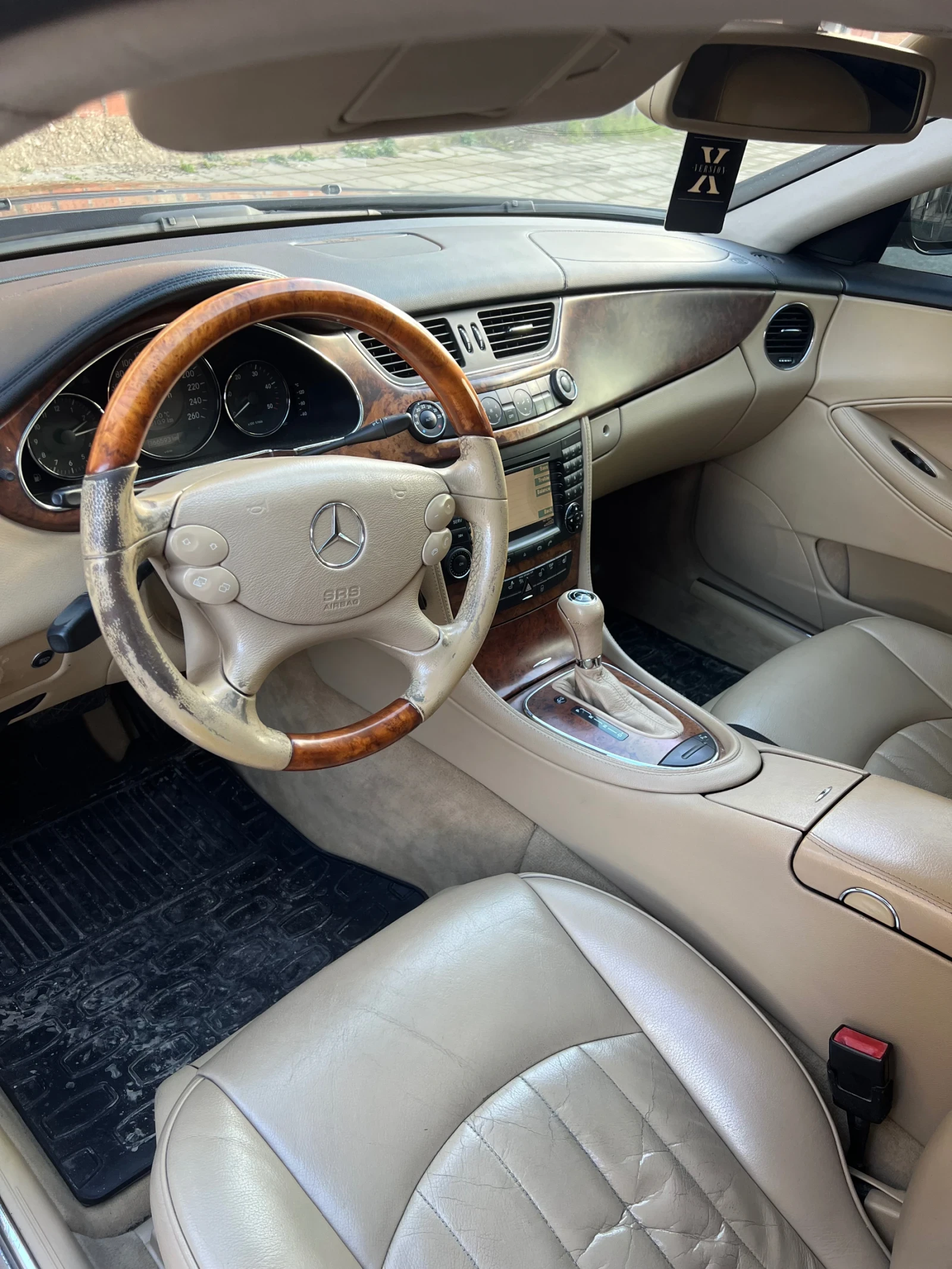 Mercedes-Benz CLS 320 W219, снимка 7 - Автомобили и джипове - 56292797