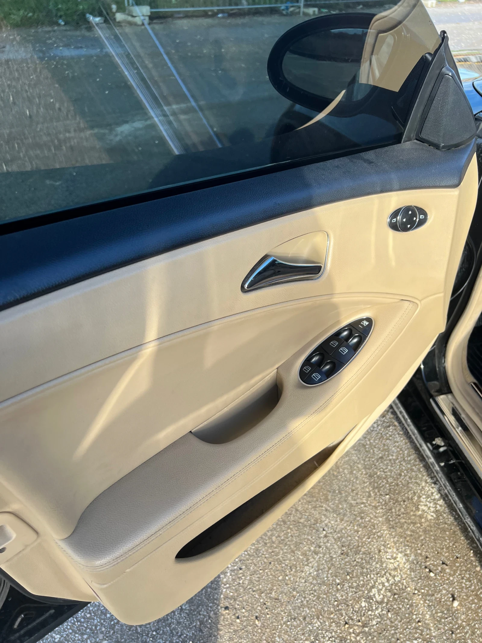 Mercedes-Benz CLS 320 W219, снимка 9 - Автомобили и джипове - 56292797