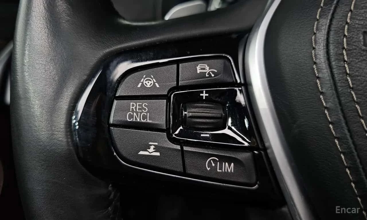 BMW 520 *  Luxury Plus * , снимка 16 - Автомобили и джипове - 56508818