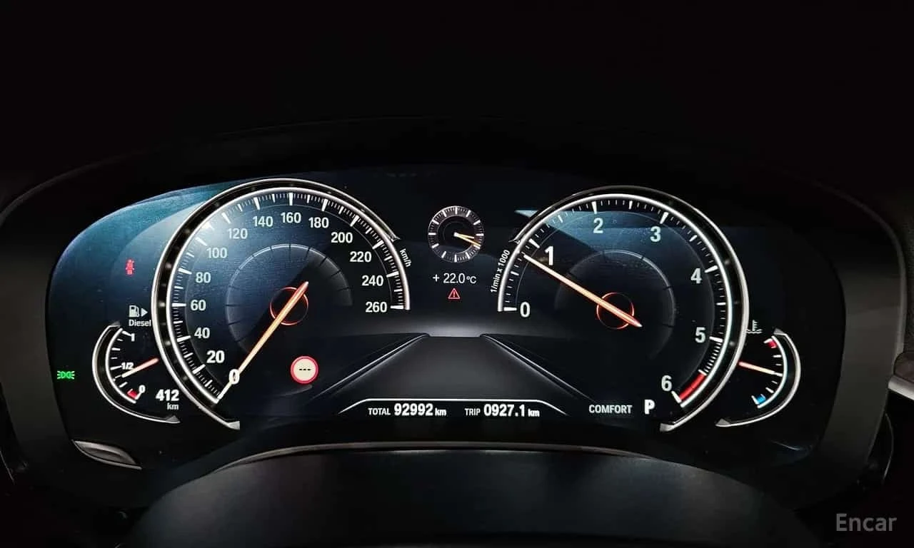 BMW 520 *  Luxury Plus * , снимка 8 - Автомобили и джипове - 56508818