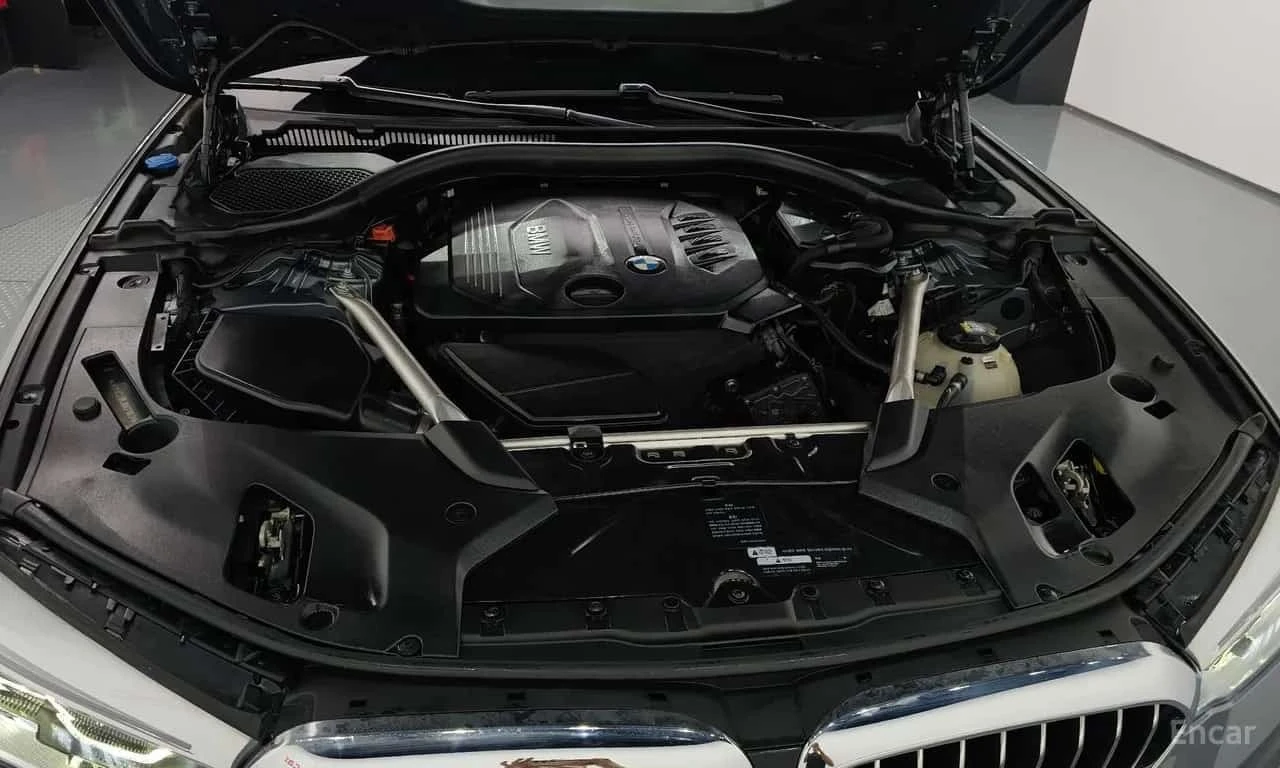 BMW 520 *  Luxury Plus * , снимка 6 - Автомобили и джипове - 56508818