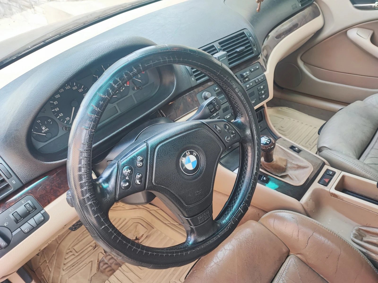 BMW 320, снимка 9 - Автомобили и джипове - 56540968