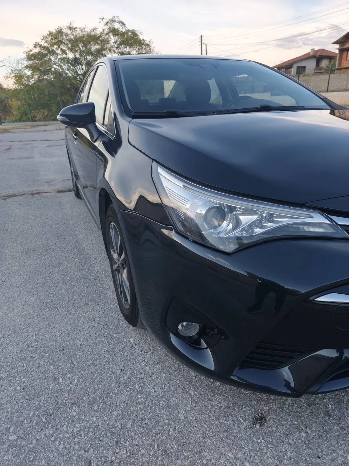 Toyota Avensis 1.6 | Mobile.bg � ����������� 3