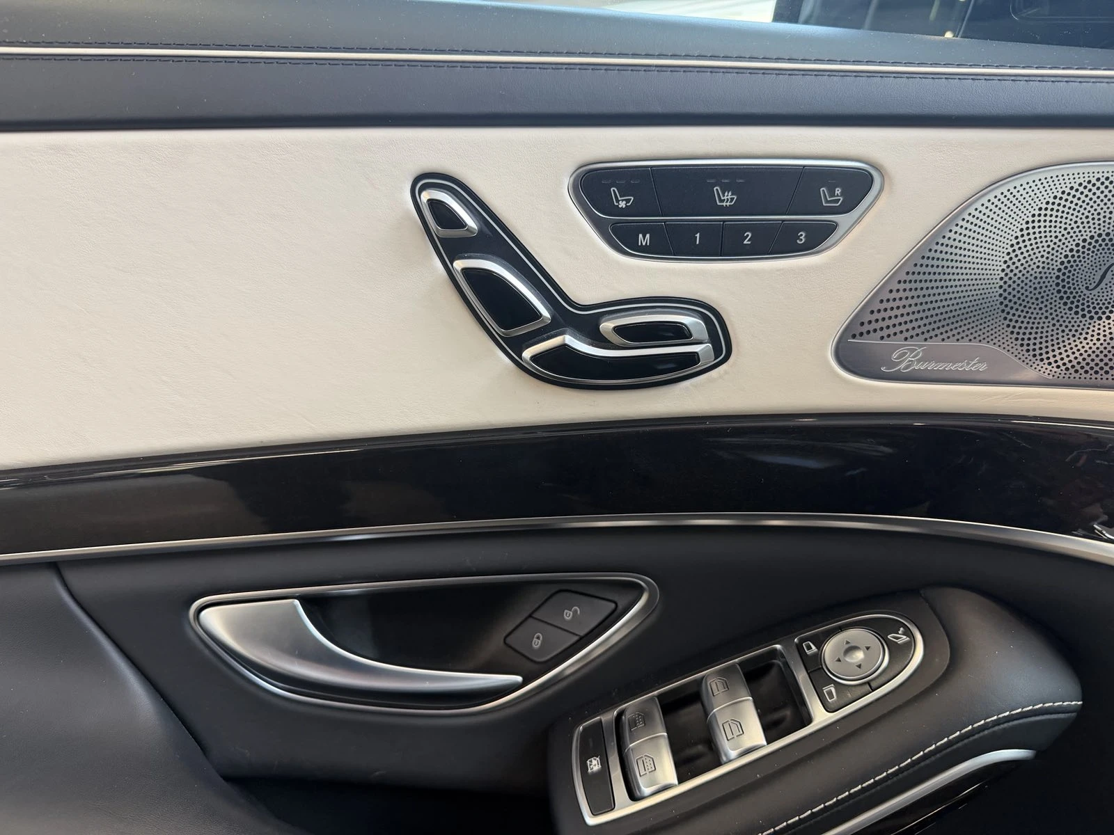 Mercedes-Benz S 400 4Matic* Full* Long, снимка 12 - Автомобили и джипове - 56625886