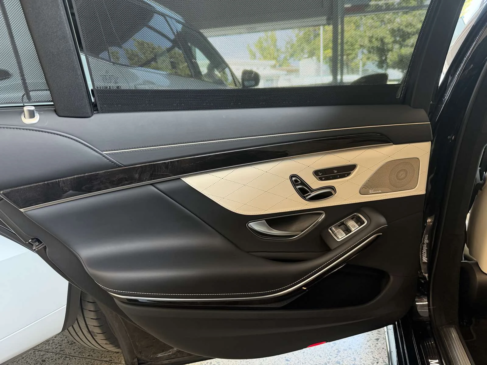 Mercedes-Benz S 400 4Matic* Full* Long, снимка 13 - Автомобили и джипове - 56625886