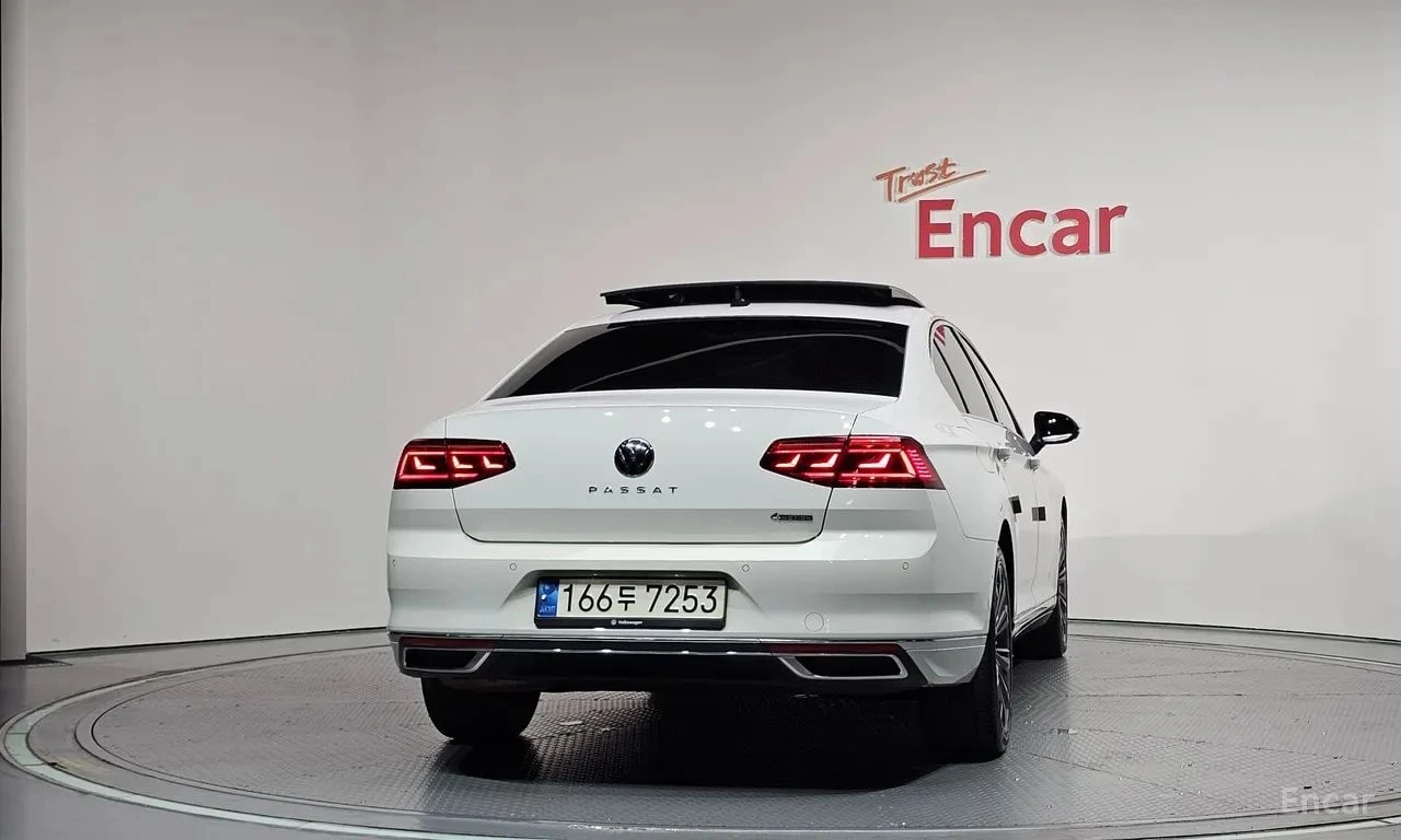 VW Passat * 2.0 TDI 4Motion Prestige * , снимка 4 - Автомобили и джипове - 56726546