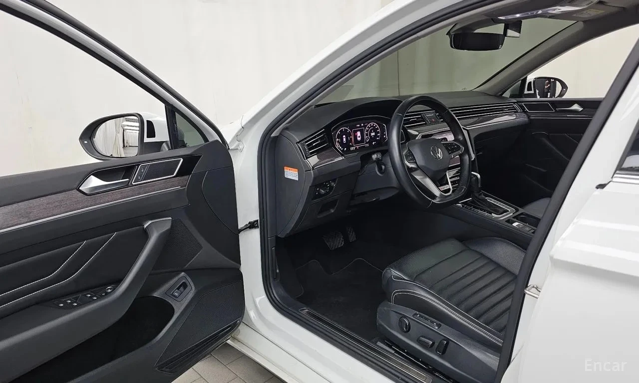 VW Passat * 2.0 TDI 4Motion Prestige * , снимка 10 - Автомобили и джипове - 56726546