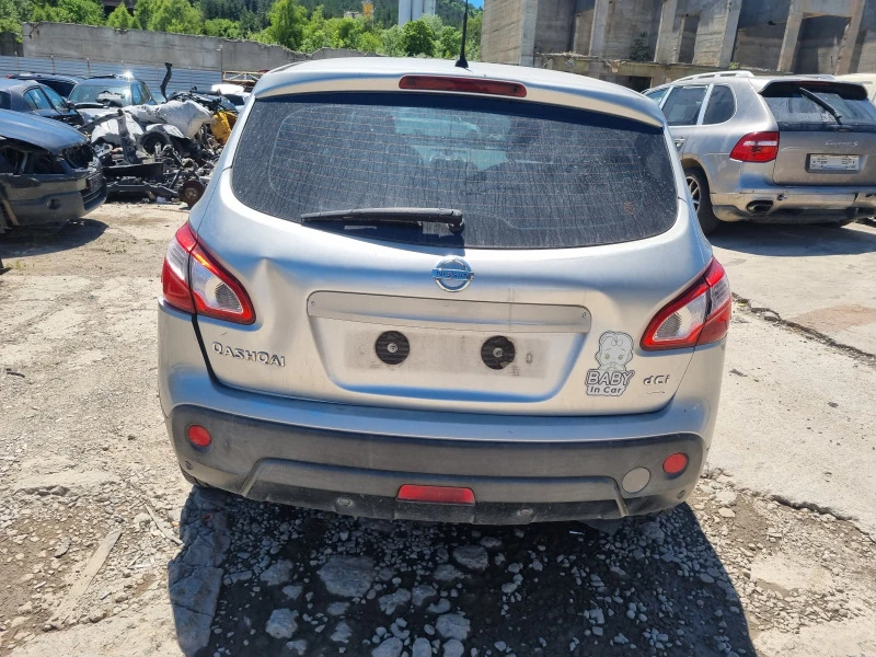 Nissan Qashqai 2.0dci-150ks-2010god-M9R-На части!!!, снимка 13 - Автомобили и джипове - 49385613