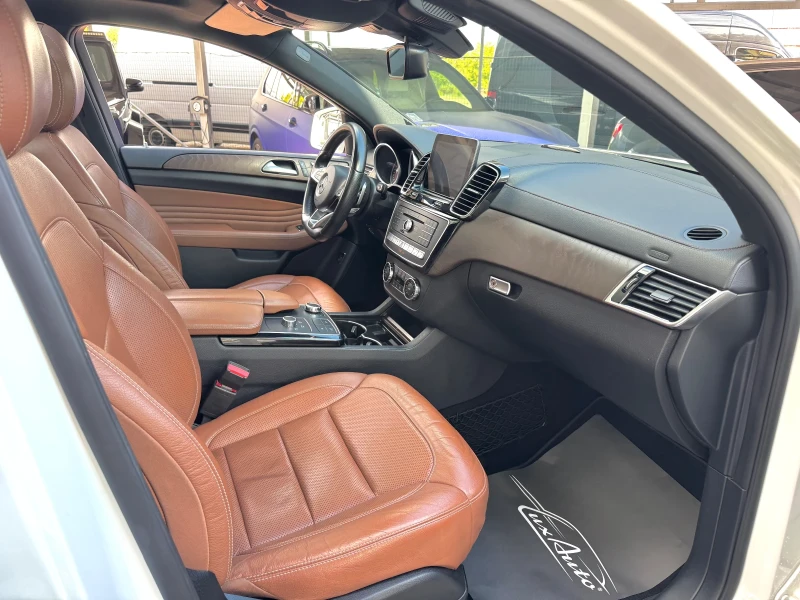 Mercedes-Benz GLE 350 COUPE#PANO#SOFTCL#DISTR#ОБДУХ#МАСАЖ#360* CAM, снимка 8 - Автомобили и джипове - 51948497