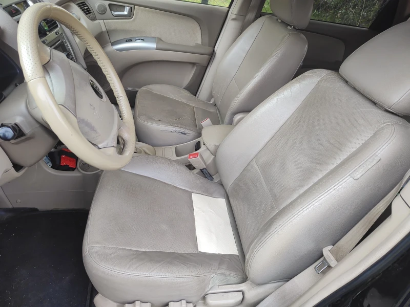 Kia Sportage 2.0 LPG 4x4, снимка 10 - Автомобили и джипове - 52774659