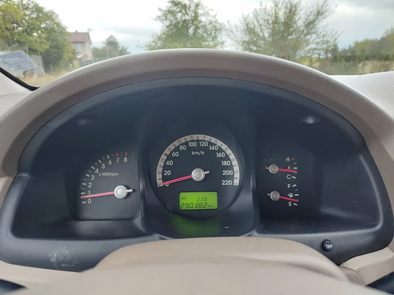 Kia Sportage 2.0 LPG 4x4, снимка 5 - Автомобили и джипове - 52774659