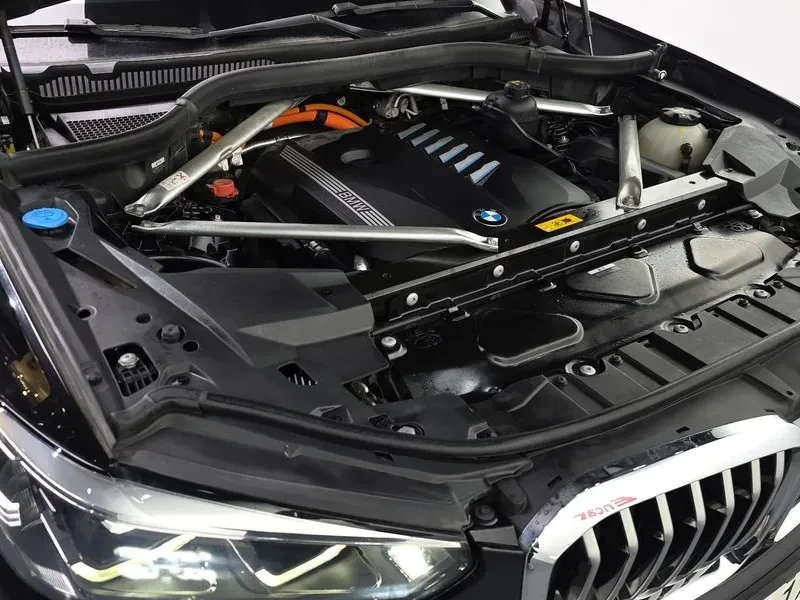 BMW X5 (G05) xDrive 45E Xline, снимка 6 - Автомобили и джипове - 55012714
