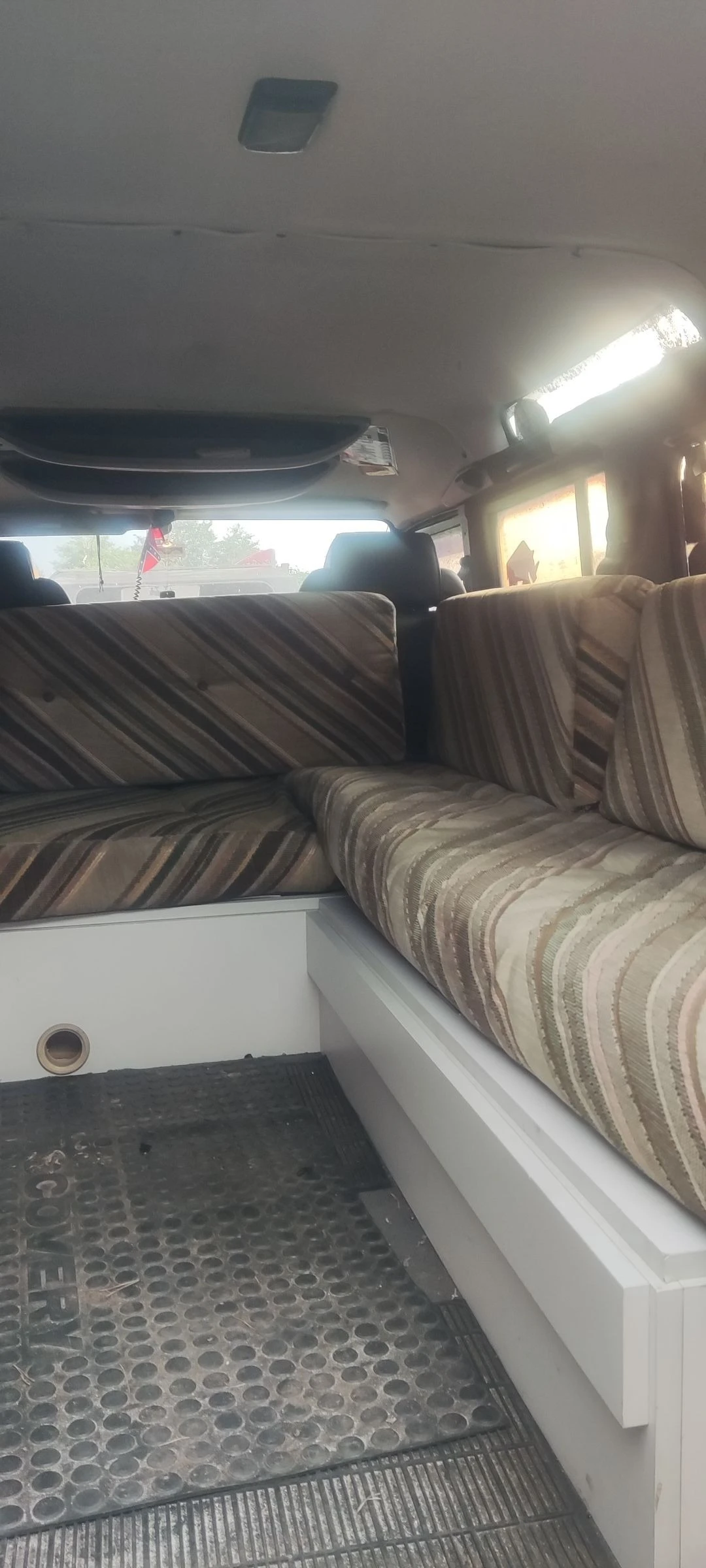 Land Rover Defender Overlander | Mobile.bg   17