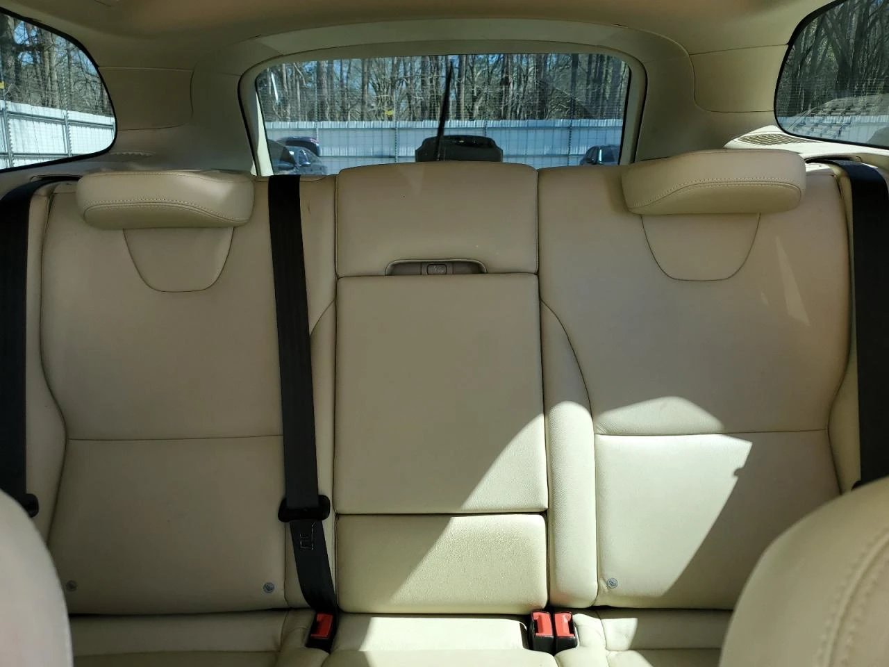 Volvo XC60 T5 PREMIER+  - изображение 10