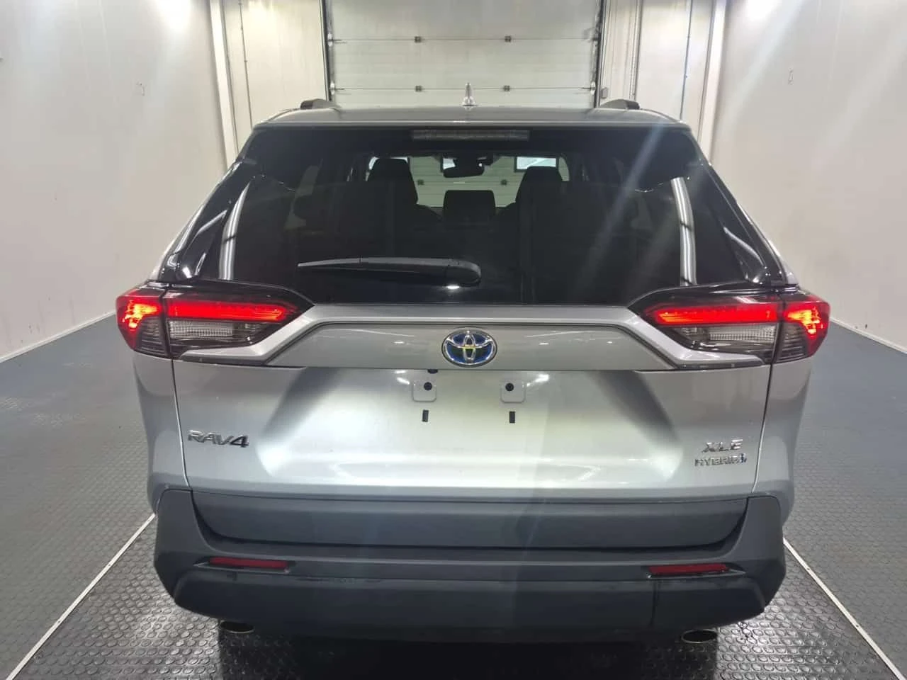 Toyota Rav4 * Hybrid XLE * ПОДГРЕВ * ОТ ПРЕДСТАВИТЕЛСТВО - изображение 5