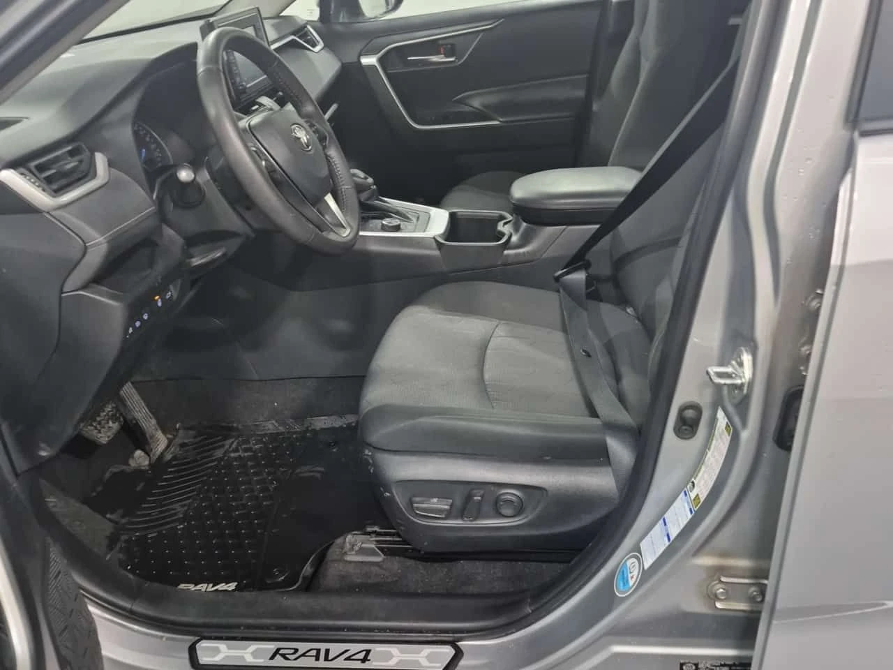 Toyota Rav4 * Hybrid XLE * ПОДГРЕВ * ОТ ПРЕДСТАВИТЕЛСТВО - изображение 8