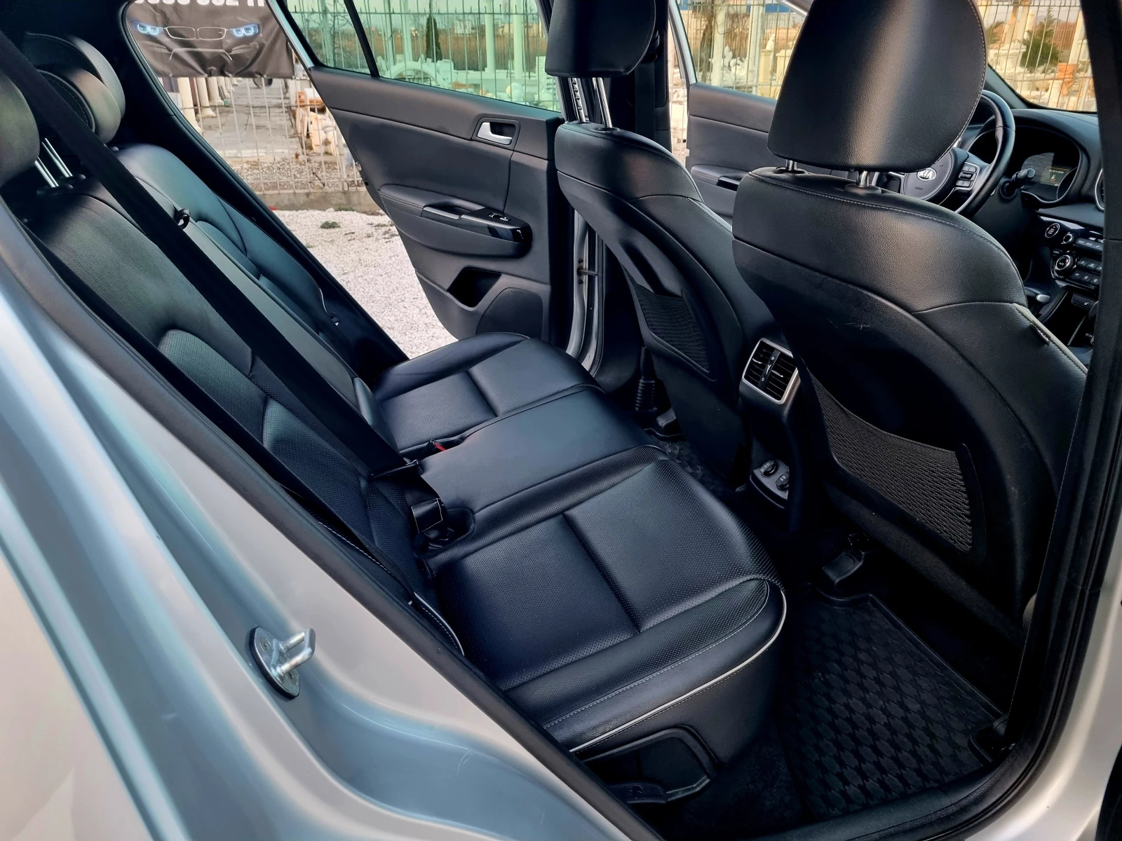 Kia Sportage GT-Line 2.0 CRDi 4WD 185кс, снимка 14 - Автомобили и джипове - 53826711