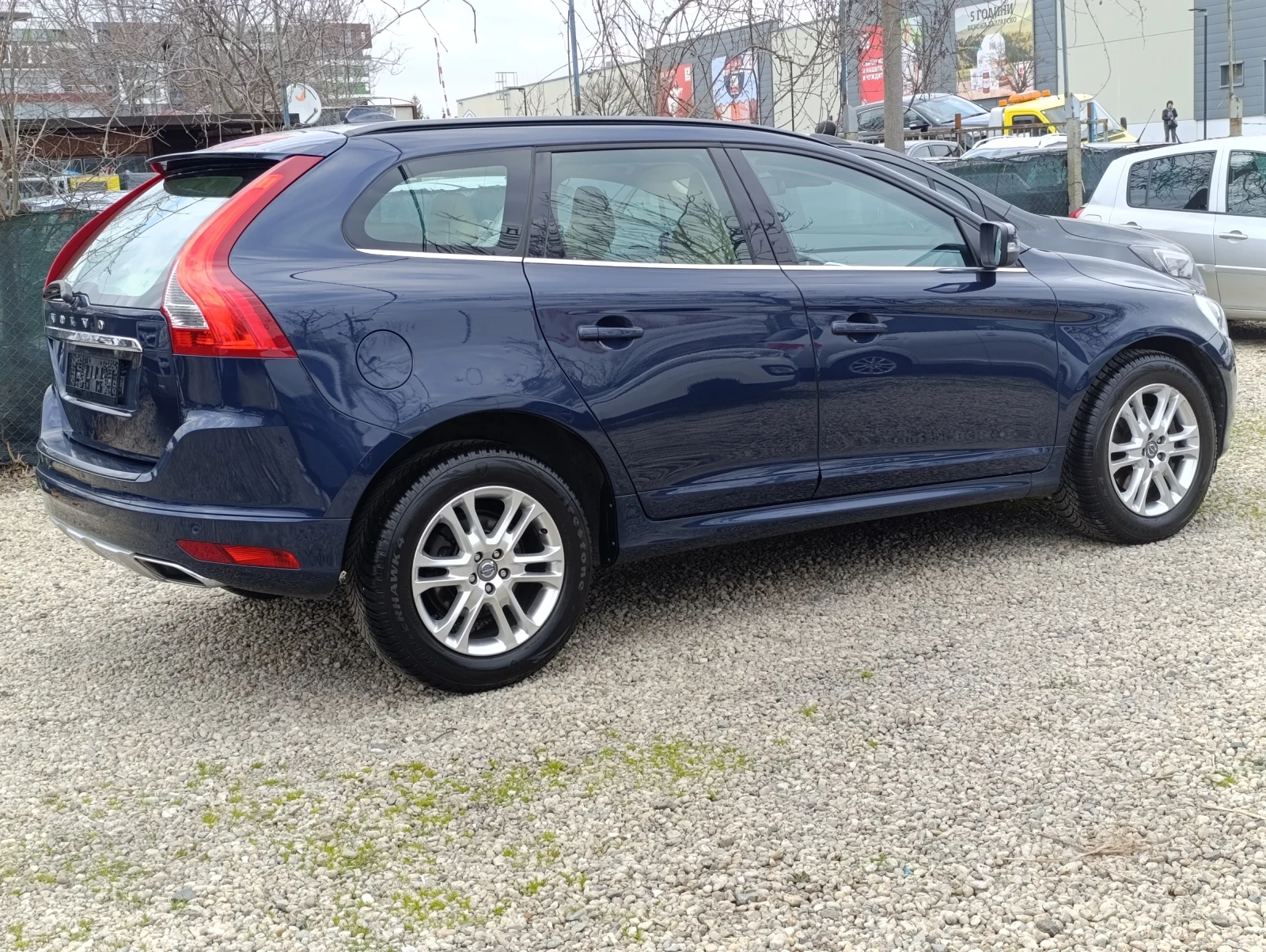 Volvo XC60, снимка 5 - Автомобили и джипове - 53972244