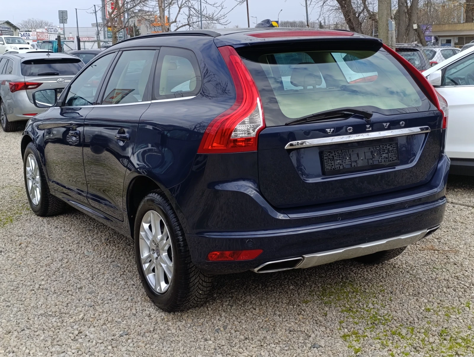 Volvo XC60, снимка 6 - Автомобили и джипове - 53972244