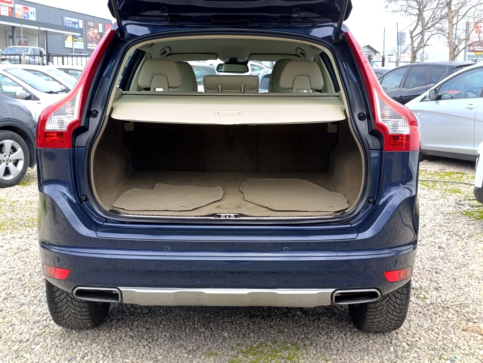 Volvo XC60, снимка 7 - Автомобили и джипове - 53972244