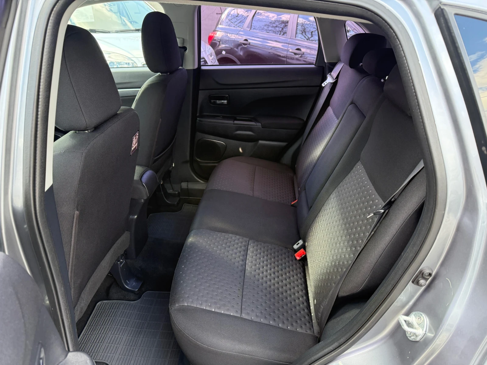 Mitsubishi ASX 1, 6i 16V 153000kм. - ТОП СЪСТОЯНИЕ - С ГАРАНЦИЯ!, снимка 9 - Автомобили и джипове - 53987353