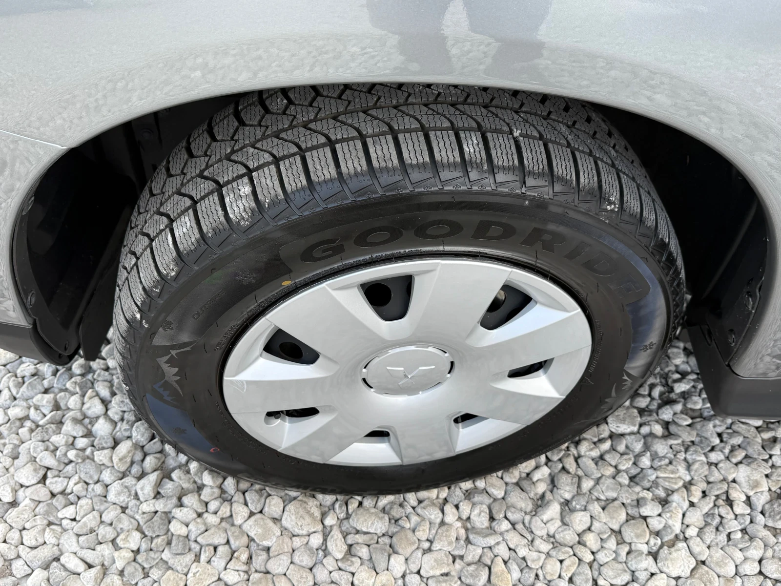 Mitsubishi ASX 1, 6i 16V 153000kм. - ТОП СЪСТОЯНИЕ - С ГАРАНЦИЯ!, снимка 14 - Автомобили и джипове - 53987353