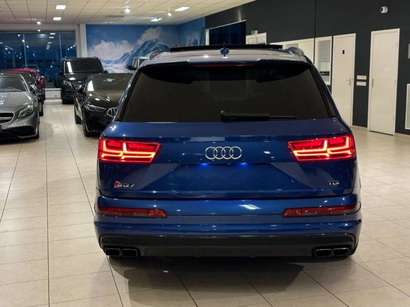 Audi SQ7 4.0 V8 MATRIX CARBON ПАНО B&O ЛИЗИНГ 100%, снимка 6 - Автомобили и джипове - 54096358