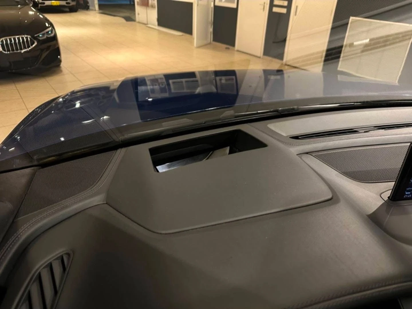 Audi SQ7 4.0 V8 MATRIX CARBON ПАНО B&O ЛИЗИНГ 100%, снимка 13 - Автомобили и джипове - 54096358