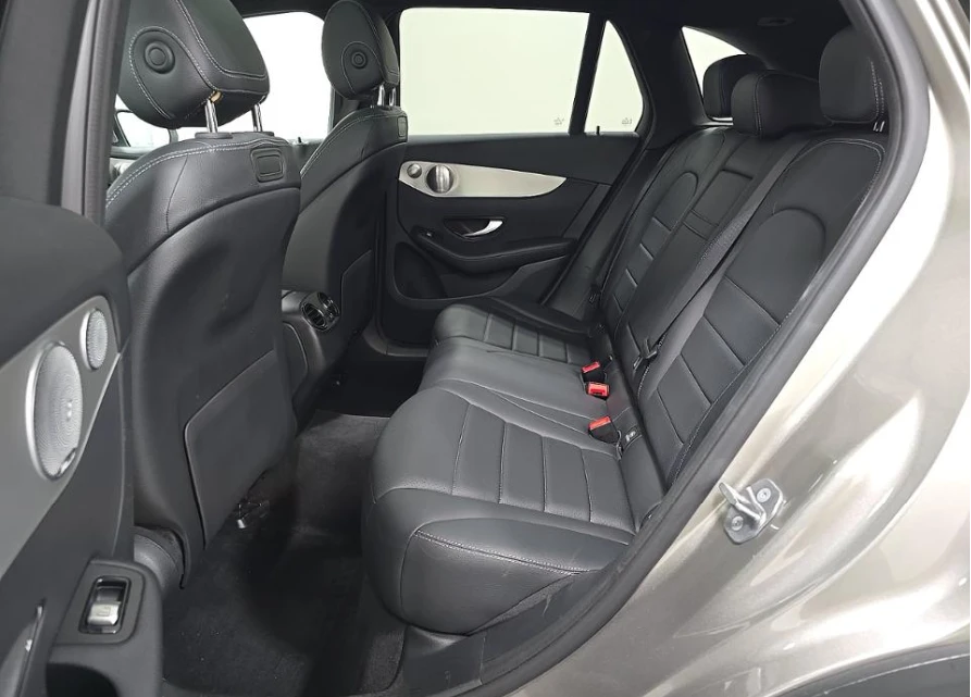 Mercedes-Benz GLC 300 4MATIC, снимка 13 - Автомобили и джипове - 54957259