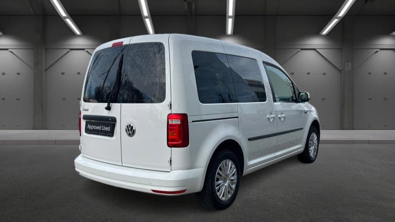 VW Caddy Месечна вноска от 373 лв., снимка 4 - Бусове и автобуси - 48628825