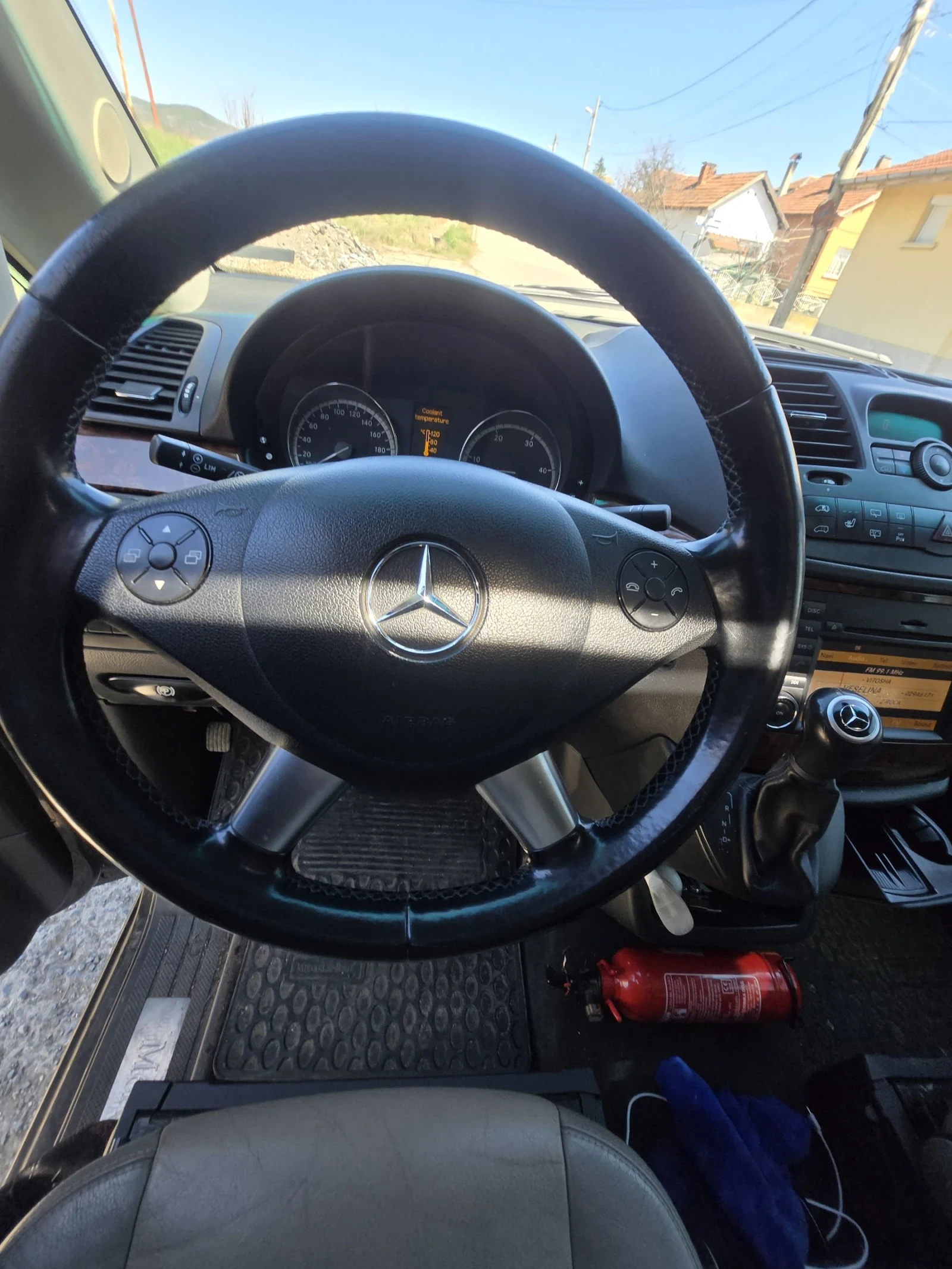 Mercedes-Benz Viano 3.0 дизел  224к.с 2012г автомат, снимка 13 - Бусове и автобуси - 53846908