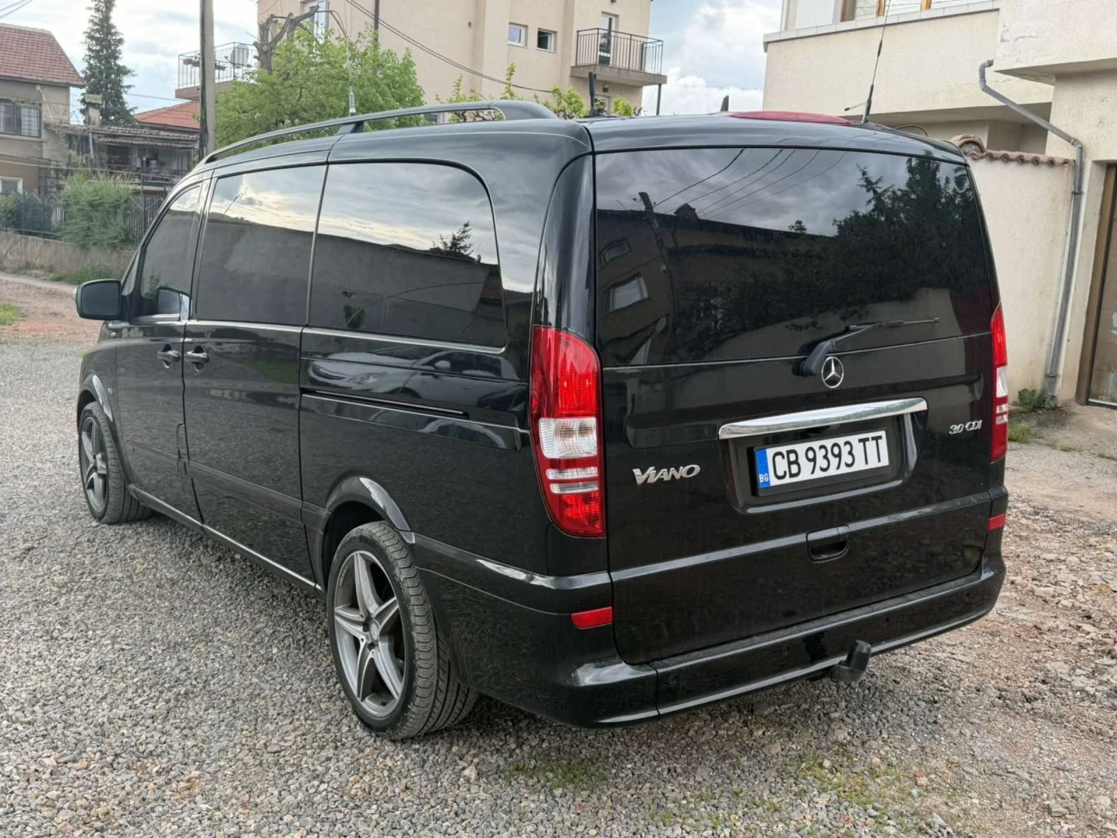 Mercedes-Benz Viano 3.0 дизел  224к.с 2012г автомат топ състояние, снимка 6 - Бусове и автобуси - 54618761