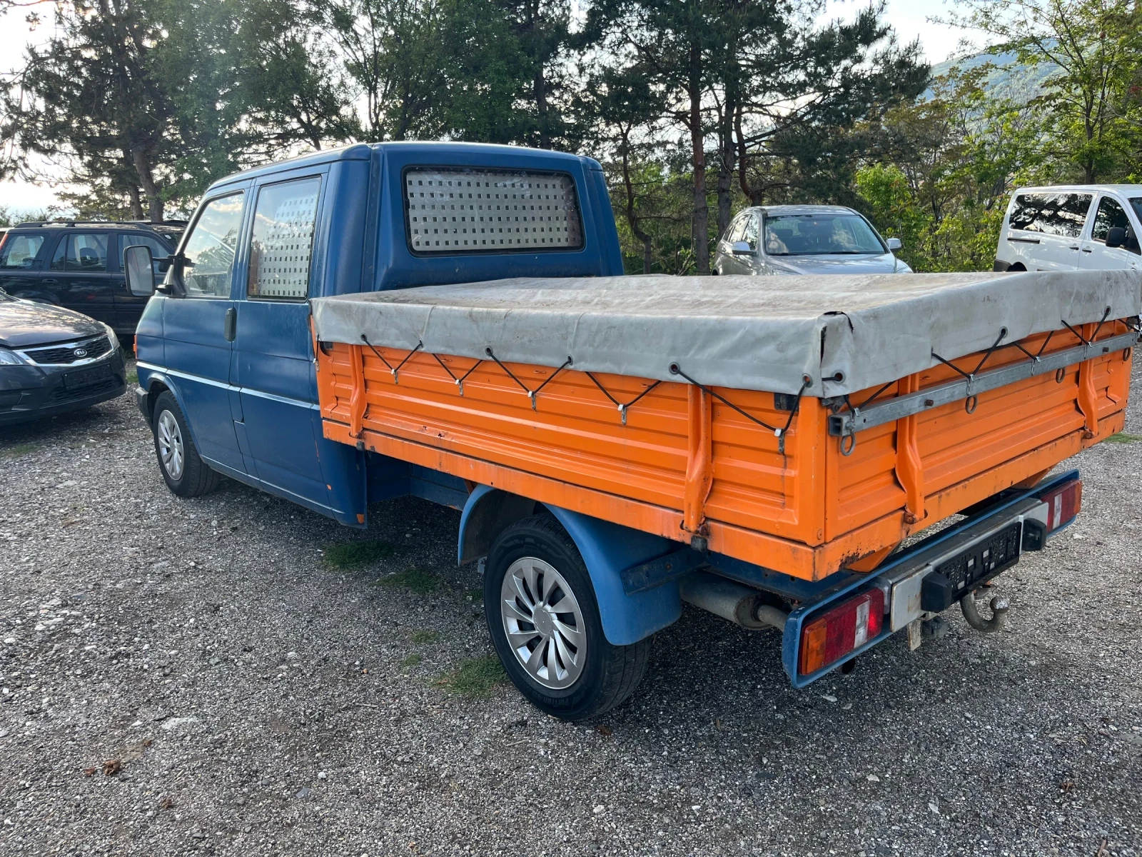 VW Transporter 2.4D 6 места, снимка 5 - Бусове и автобуси - 54628038
