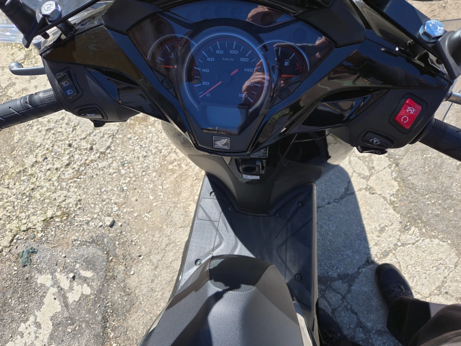 Honda Sh 300i ABS Traction Control - изображение 10