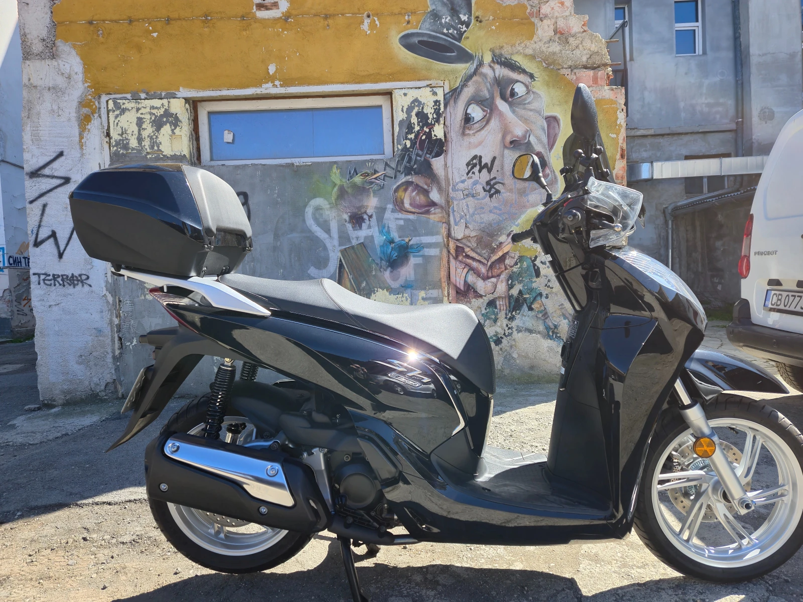 Honda Sh 300i ABS Traction Control - изображение 4
